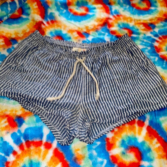Denim striped shorts| size kids XL| no rips or tears| basically brand new!! - Picture 1 of 2